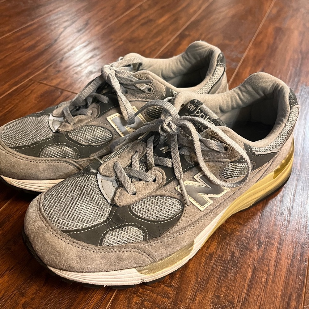 Vintage New Balance 992 USA